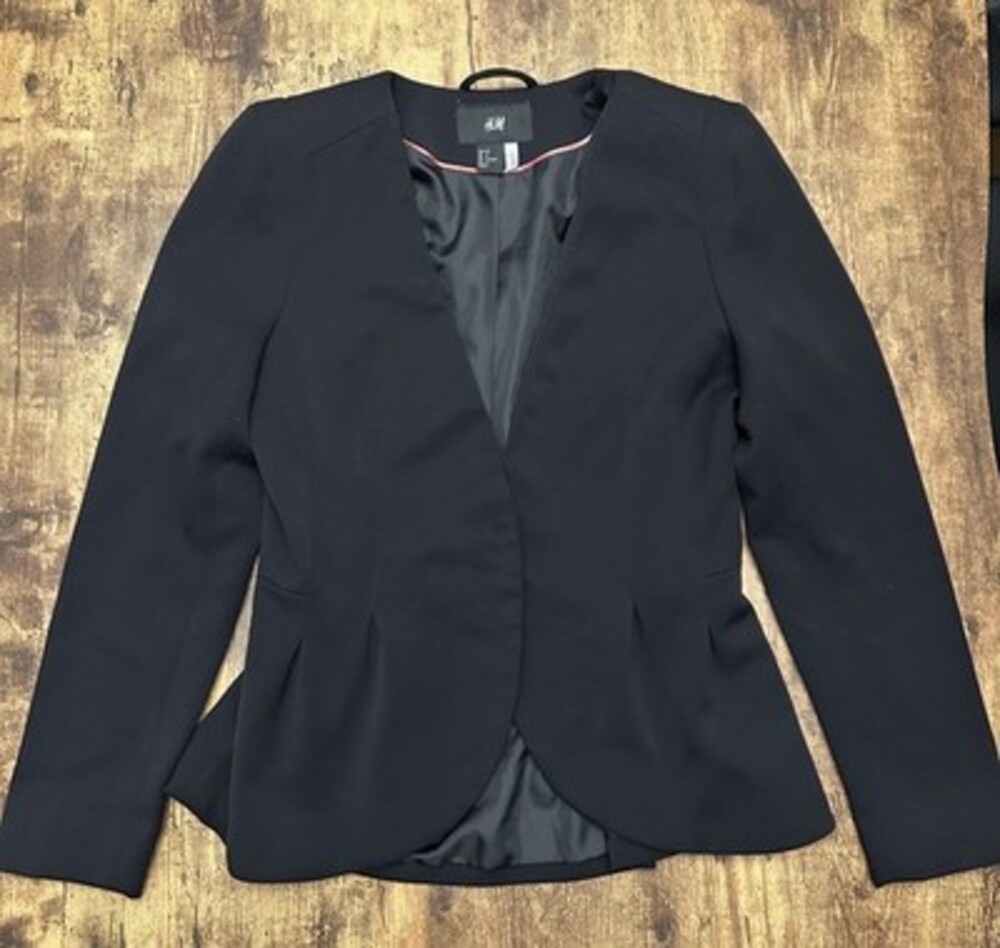 H&M Black Peplum Blazer Jacket with Collarless Open Front